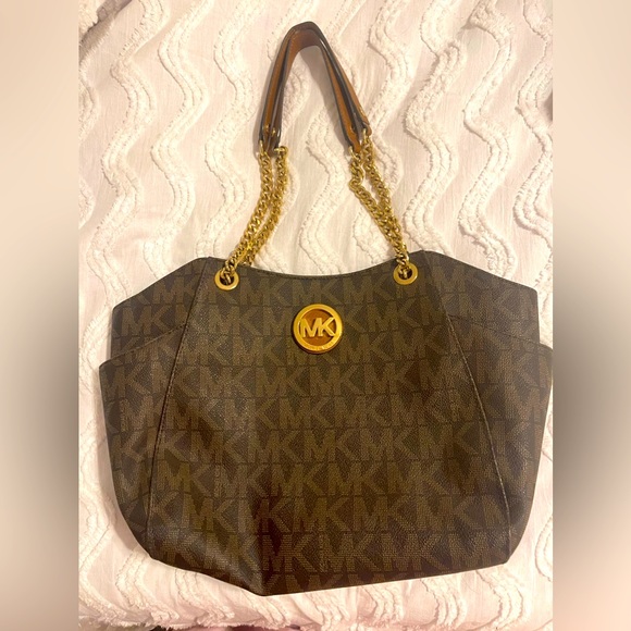 Brown Michael Kors purse - Picture 1 of 2